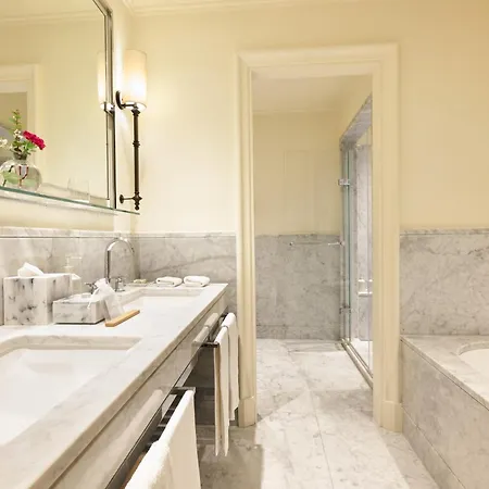 Rocco Forte Hotel Savoy Florence Exterior photo